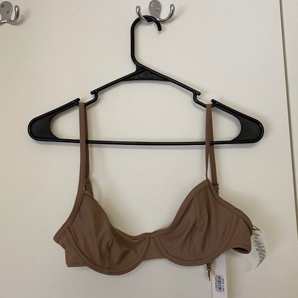 Glassons NWT Bikini Top - Picture 1 of 3